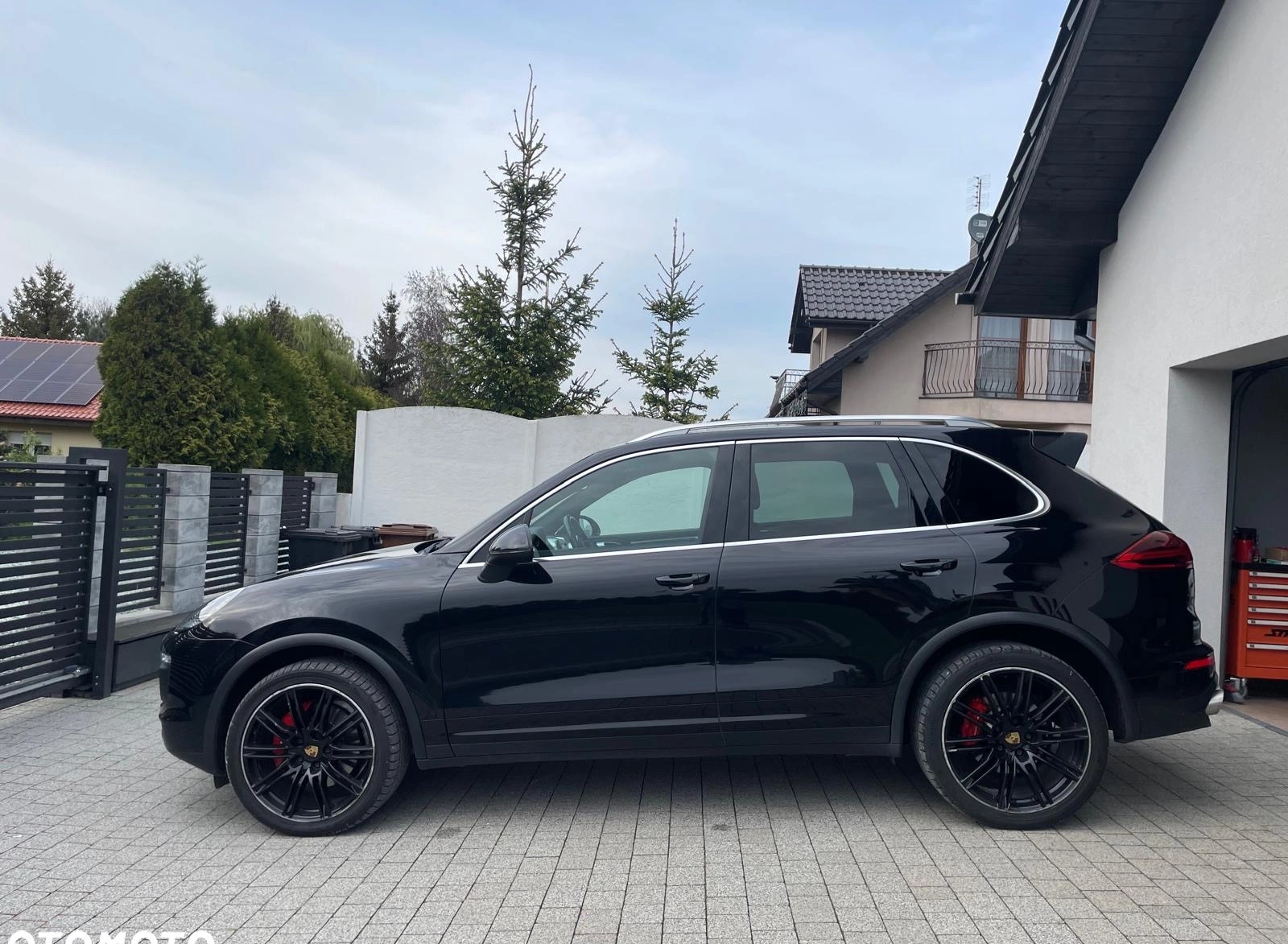 Porsche Cayenne cena 181500 przebieg: 258000, rok produkcji 2015 z Wrocław małe 121